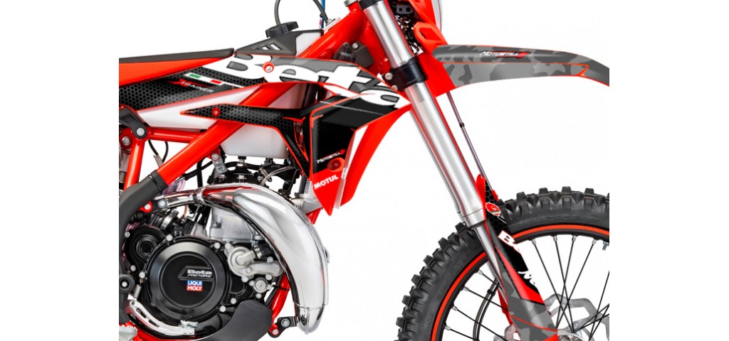 BETA X-TRAINER GRAPHIC SET DECAL KIT