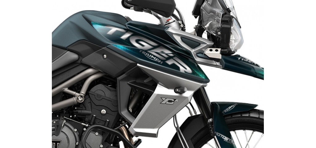 TRIUMPH TIGER 800 GRAPHIC SET - DECAL KIT TRIUMPH TIGER 800 GRAPHIC SET - DECAL KIT