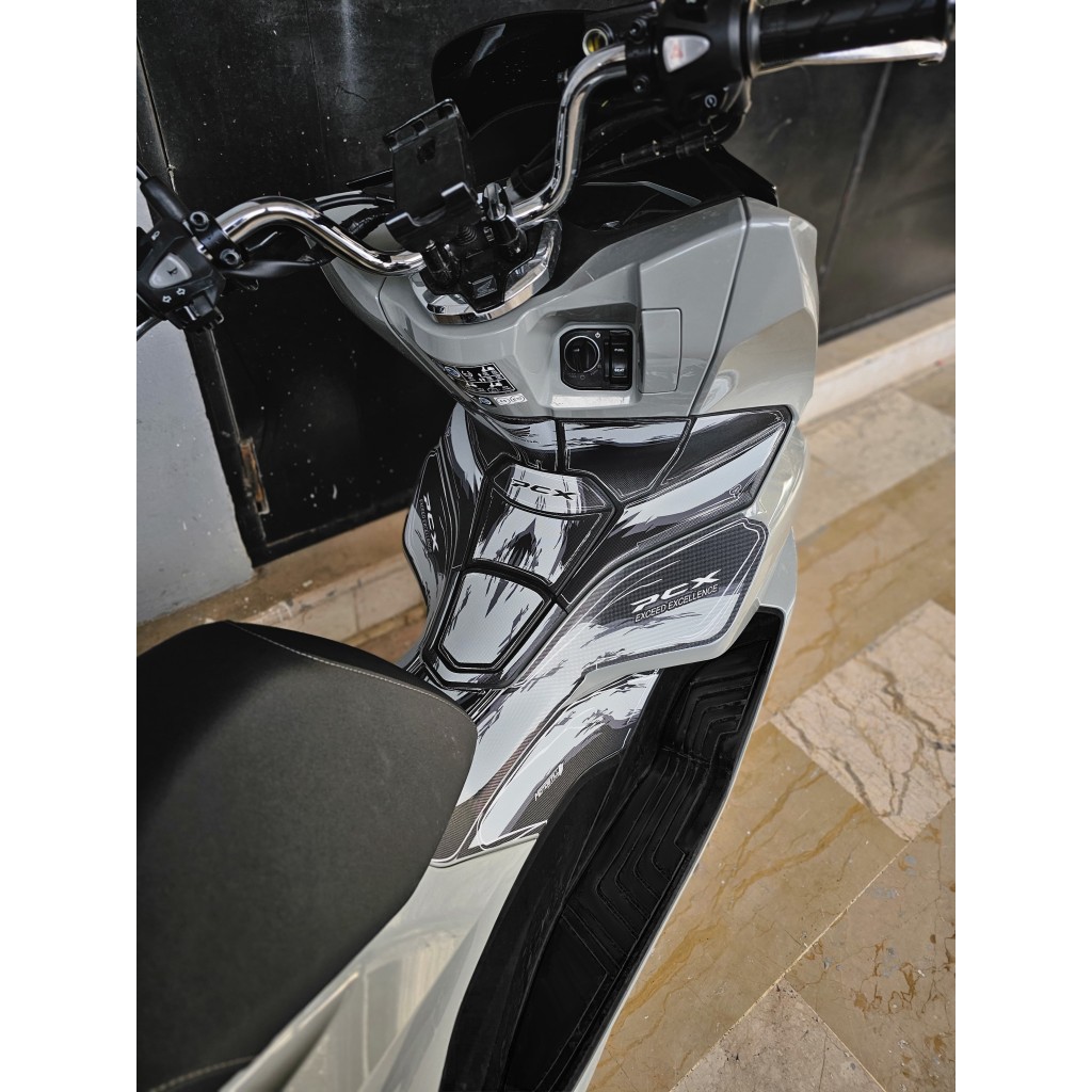 HONDA PCX 2021-2024 PROTECTION GRPHIC KIT