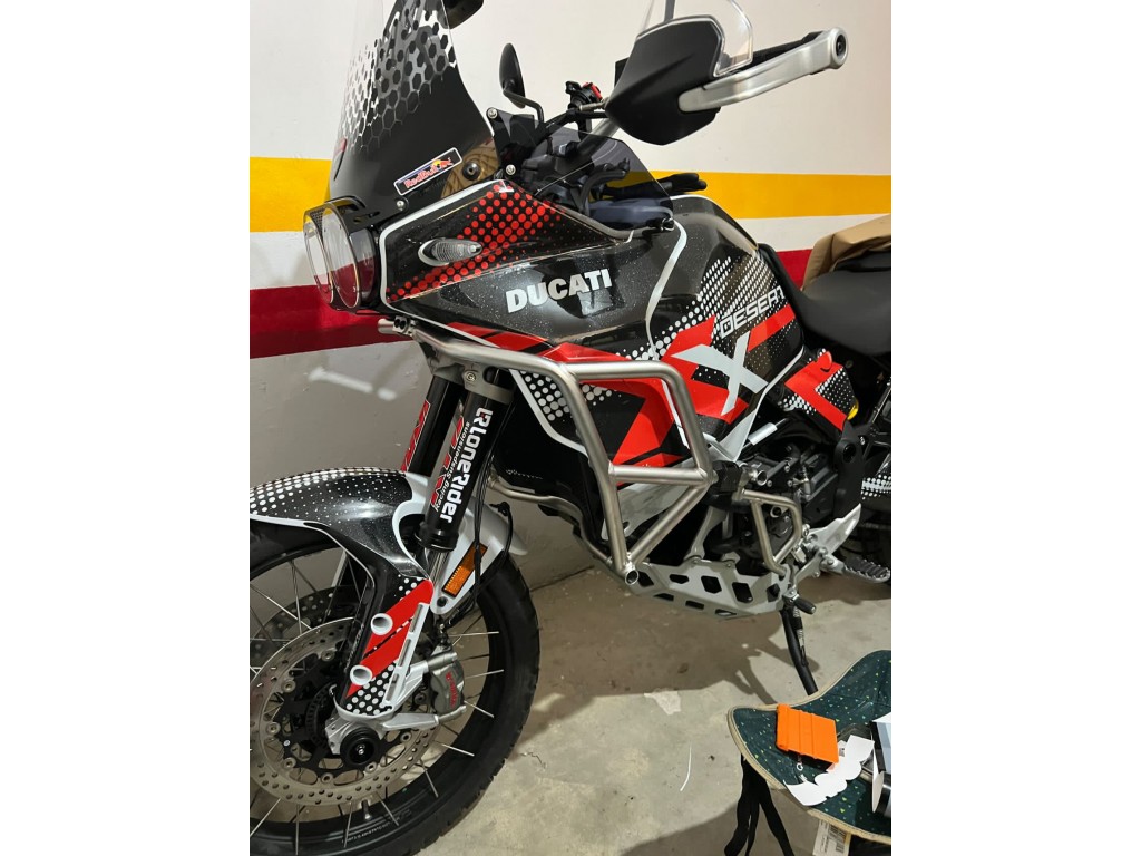 DUCATI DESERT X GRAPHIC SET - DECAL KIT